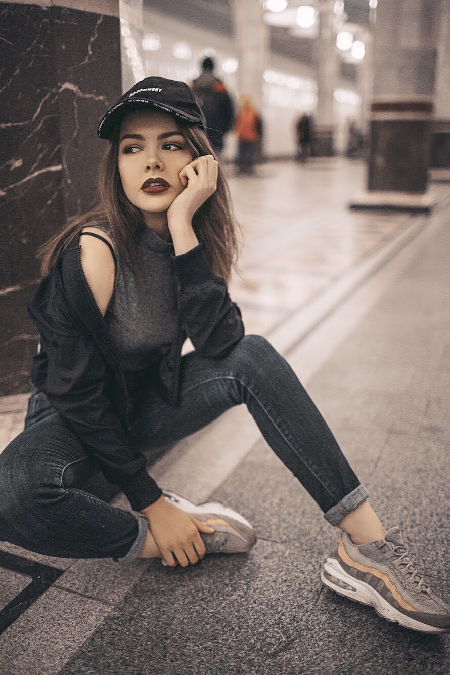 Sassy girls in Santiago de Cuba