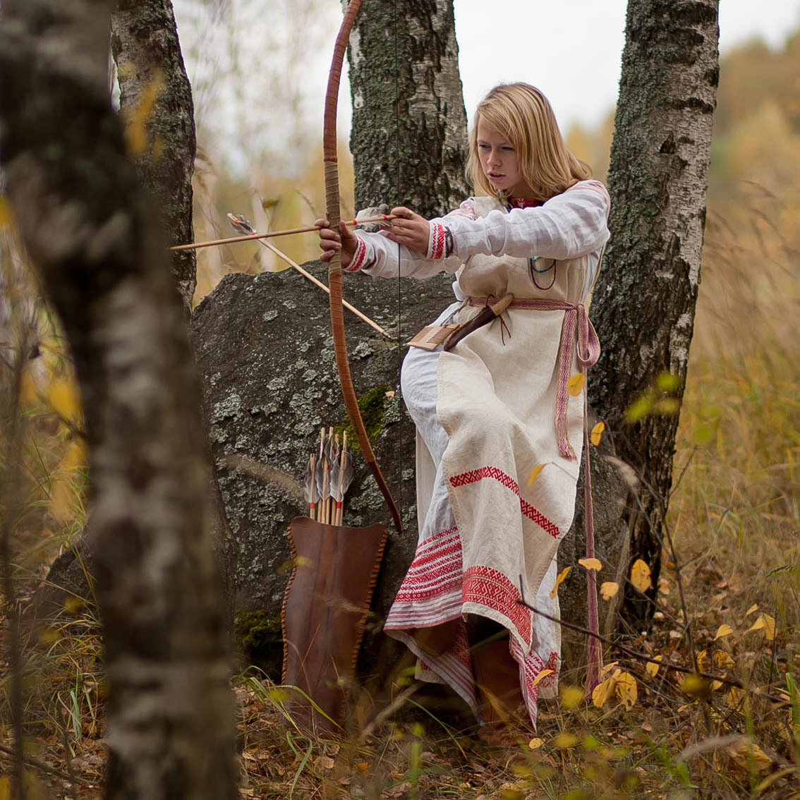 Sexy photo Girls in Slavic costumes in Santiago de Cuba